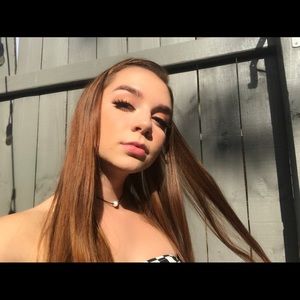 Meet your Posher, Jolie